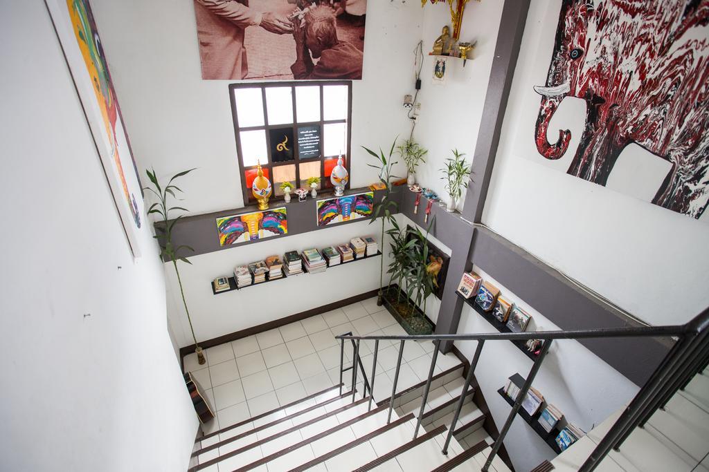 Отель Zzhouse Чиангмай Экстерьер фото
